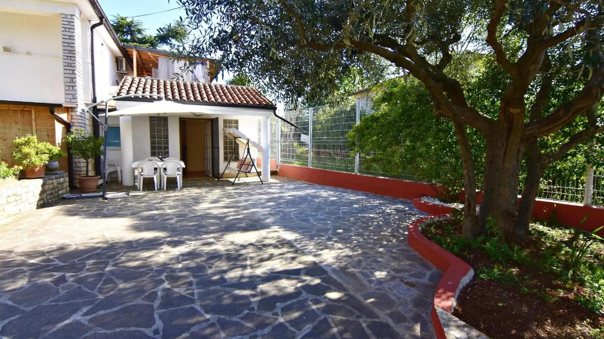 Apartments With A Parking Space Umag - 22540 location